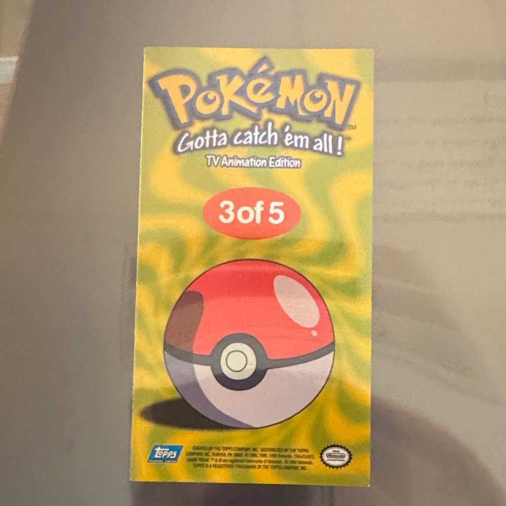 Topps Bulbasaur 3 of 5 Oversized Card - Picture 2 of 4